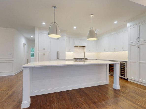 636 Hands Creek Road, East Hampton NY 11937