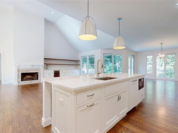 636 Hands Creek Road, East Hampton NY 11937