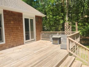 636 Hands Creek Road, East Hampton NY 11937
