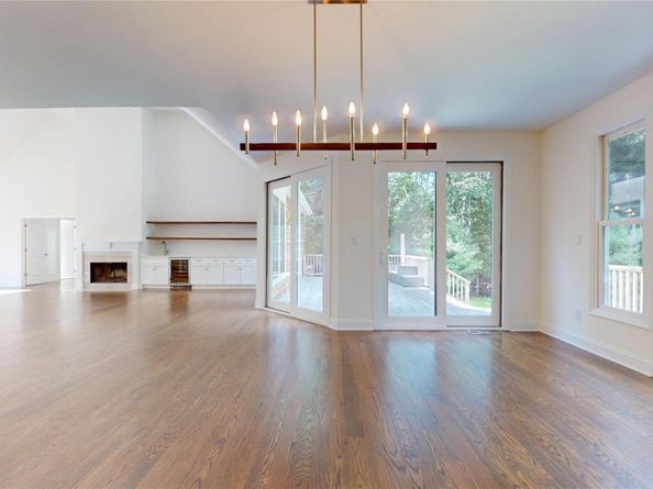 636 Hands Creek Road, East Hampton NY 11937