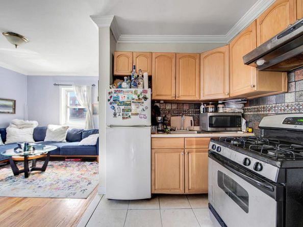 20-01 37th Street, Astoria NY 11105
