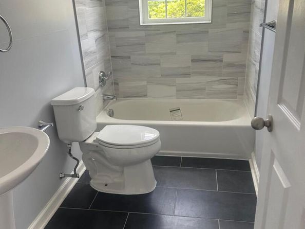 903 903 Hicksville, Far Rockaway NY 11691
