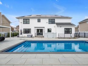 60 Moss Lane, Jericho NY 11753