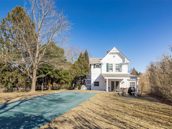 31 Grand Ave and 20 Spring Garden Ave, Shelter Island Heights NY 11965