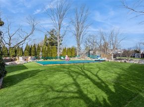 316 W Ivy Hill Road, Woodsburgh NY 11598