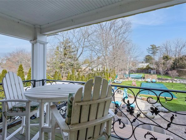 316 W Ivy Hill Road, Woodsburgh NY 11598