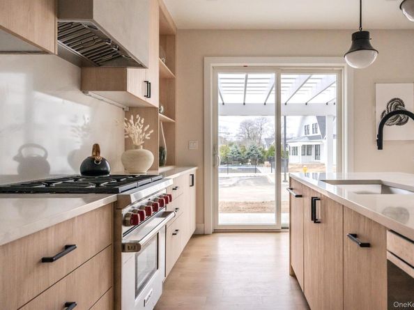 12 Depot Road #1102 (Pearl Way), Westhampton Beach NY 11978