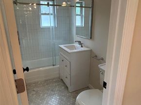 665 Pelham Road A15, New Rochelle NY 10805