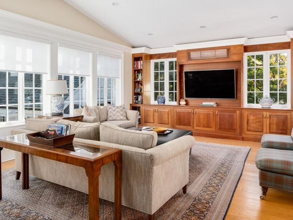 177 Old Briarcliff Road, Briarcliff Manor NY 10510