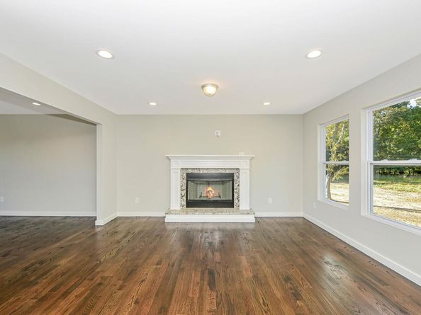 37 Lot 2 locust Avenue S, Medford NY 11763