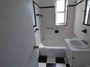 3 Sadore Lane 5C, Yonkers NY 10710