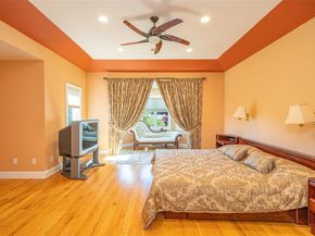 3 Vandalay Court, Scarsdale NY 10583
