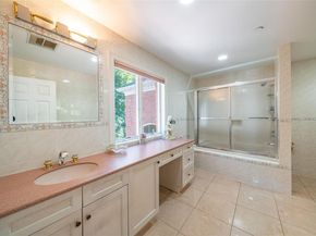 3 Vandalay Court, Scarsdale NY 10583