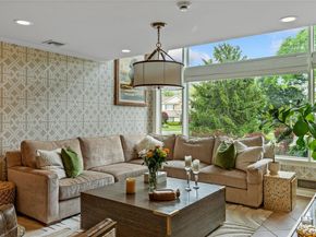 10 Crick Holly Lane, East Islip NY 11730