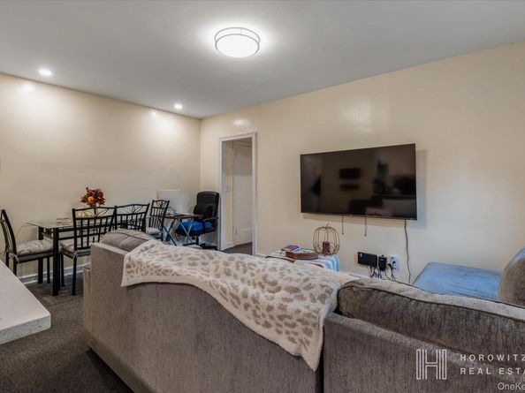 55-03 31st Avenue C6K, Woodside NY 11377