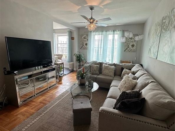 2081 Cruger Avenue 6L, Bronx NY 10462