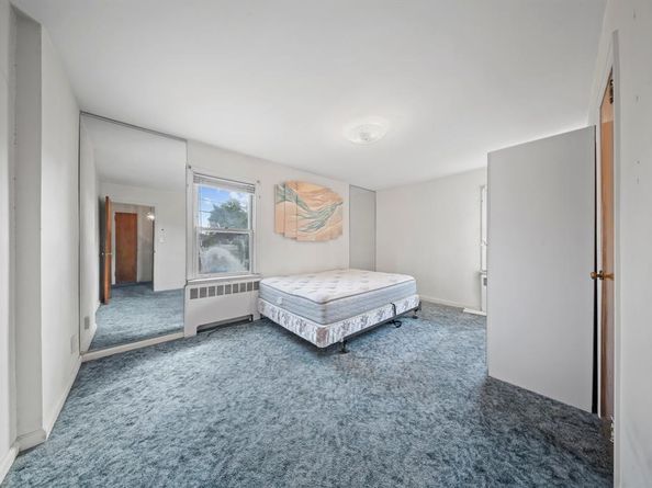 94 Shaw Avenue, Valley Stream NY 11580