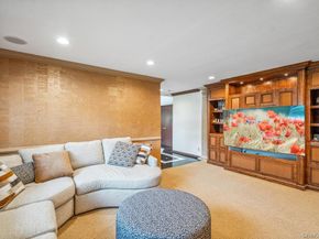 43 Hunt Drive, Jericho NY 11753