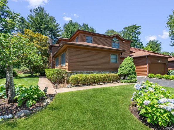 43 Hunt Drive, Jericho NY 11753