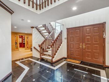 43 Hunt Drive