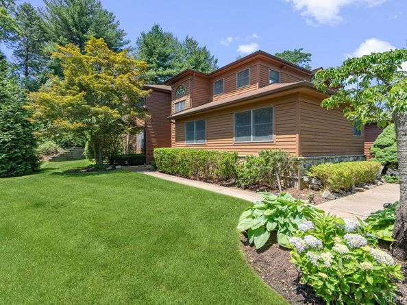 43 Hunt Drive, Jericho NY 11753