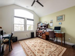 19 Glenwood Road, Glen Head NY 11545
