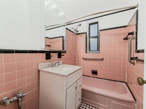 277 Bronx River Road 2A, Yonkers NY 10704