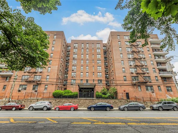 277 Bronx River Road 2A, Yonkers NY 10704