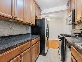 277 Bronx River Road 2A, Yonkers NY 10704