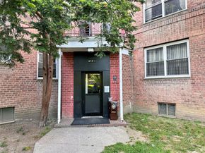 147-37 38th Avenue C23, Flushing NY 11354