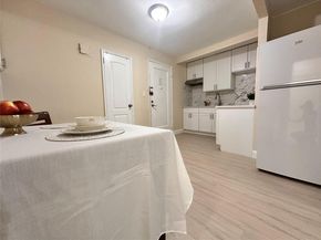 147-37 38th Avenue C23, Flushing NY 11354
