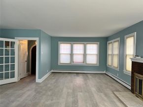 425 Marcellus Road, Mineola NY 11501