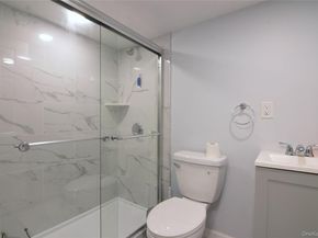 2287 Feuereisen Avenue, Ronkonkoma NY 11779