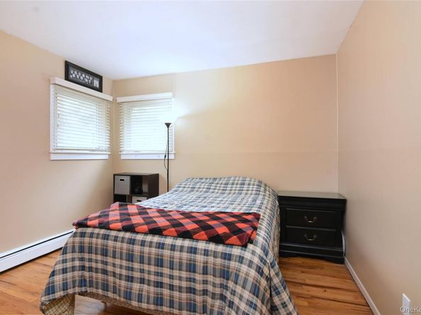 2287 Feuereisen Avenue, Ronkonkoma NY 11779