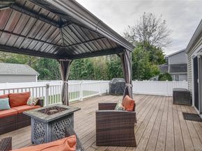 2287 Feuereisen Avenue, Ronkonkoma NY 11779