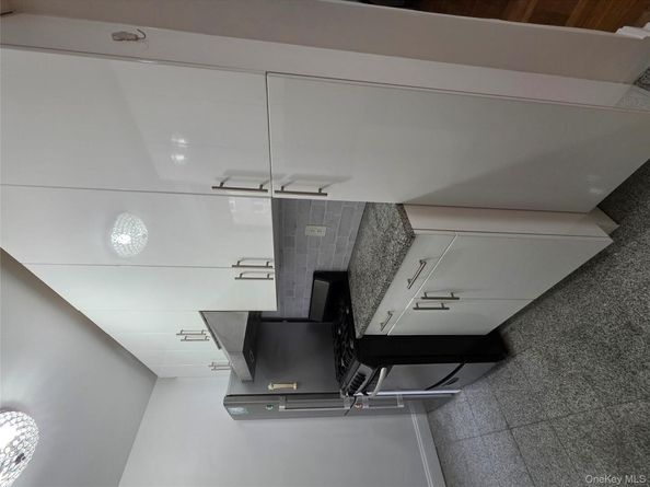 98-50 67th ave 1H, Forest Hills NY 11375