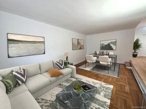 98-50 67th ave 1H, Forest Hills NY 11375