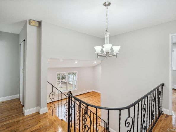 36 Pinewood Drive, Commack NY 11725