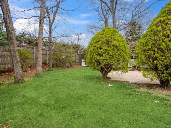 36 Pinewood Drive, Commack NY 11725