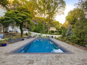 2 Spring Hollow Road, Centerport NY 11721