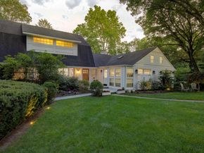 2 Spring Hollow Road, Centerport NY 11721
