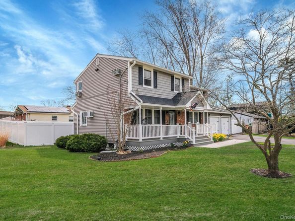 1 Hooper Court, Port Jefferson Station NY 11776