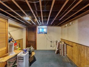 278 Dogwood Road, Valley Stream NY 11580