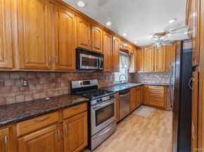 278 Dogwood Road, Valley Stream NY 11580