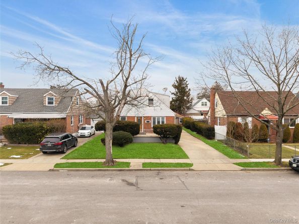 24 Jackson Avenue, Elmont NY 11003