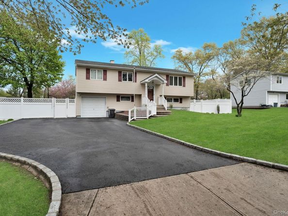 27 Pheasant Drive, Commack NY 11725