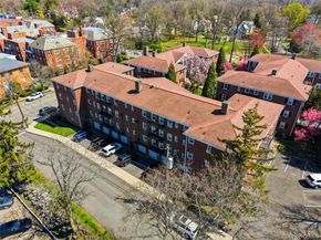 1829 Palmer Avenue 3A, Larchmont NY 10538