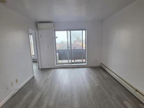140-37 Cherry Avenue 8A, Flushing NY 11355