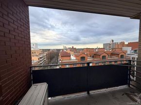 140-37 Cherry Avenue 8A, Flushing NY 11355