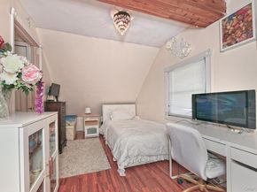 74 Rope Lane, Levittown NY 11756